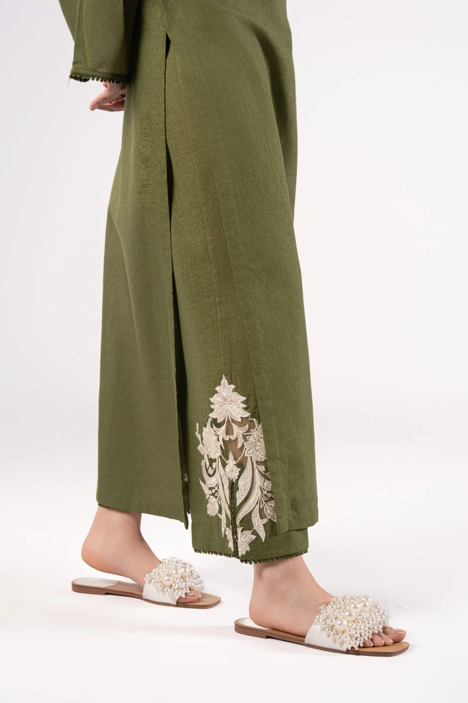 2 Pc Embroidered Karandi Suit | MB-CS25-88-B