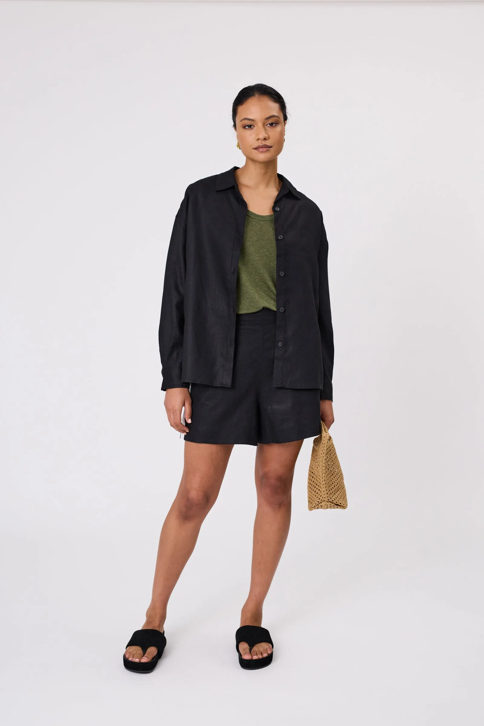 Barcelona Linen Short - Black/Ivory