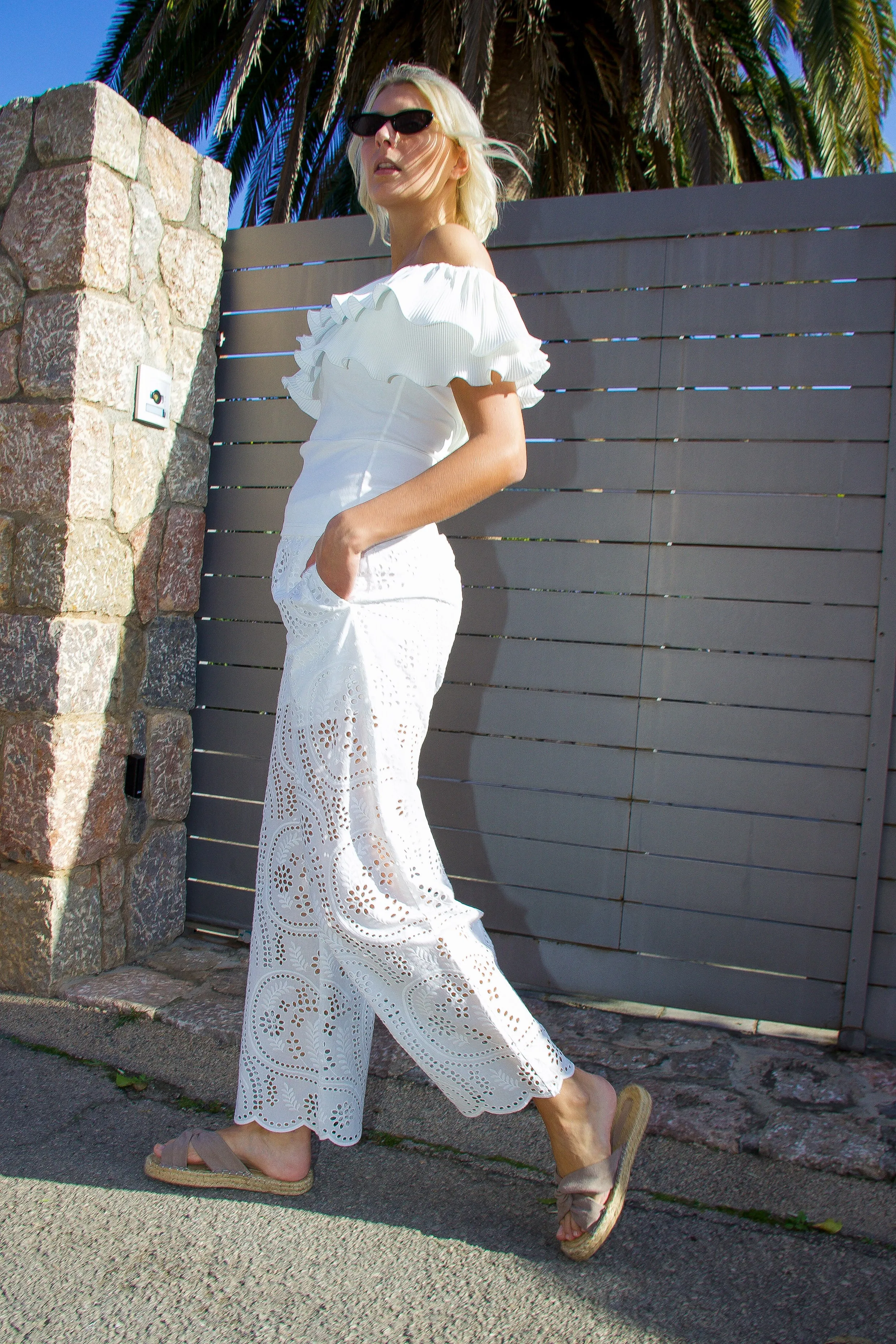Breezecras Pants - White
