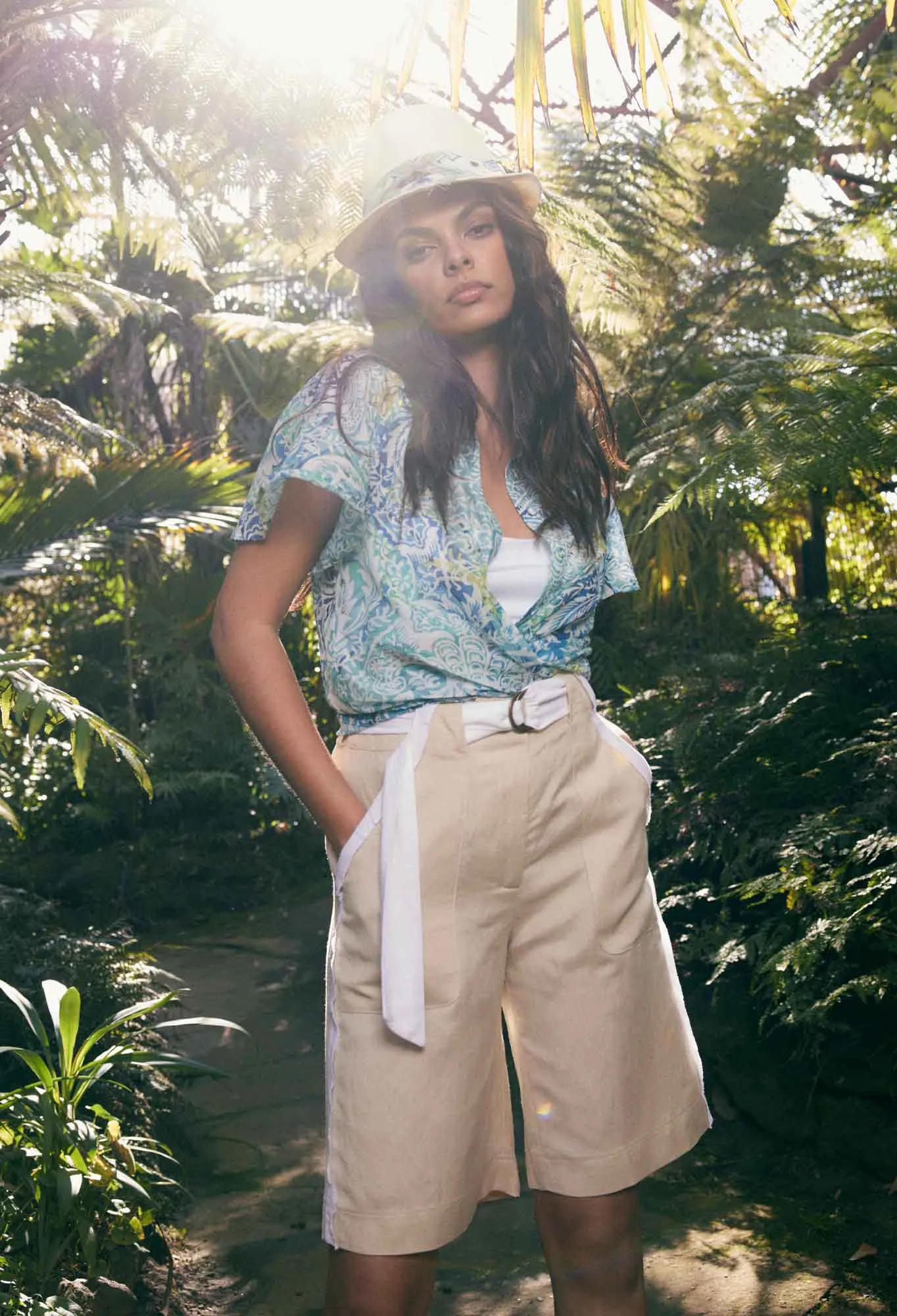 Elysian Linen / Viscose Shorts in Linen