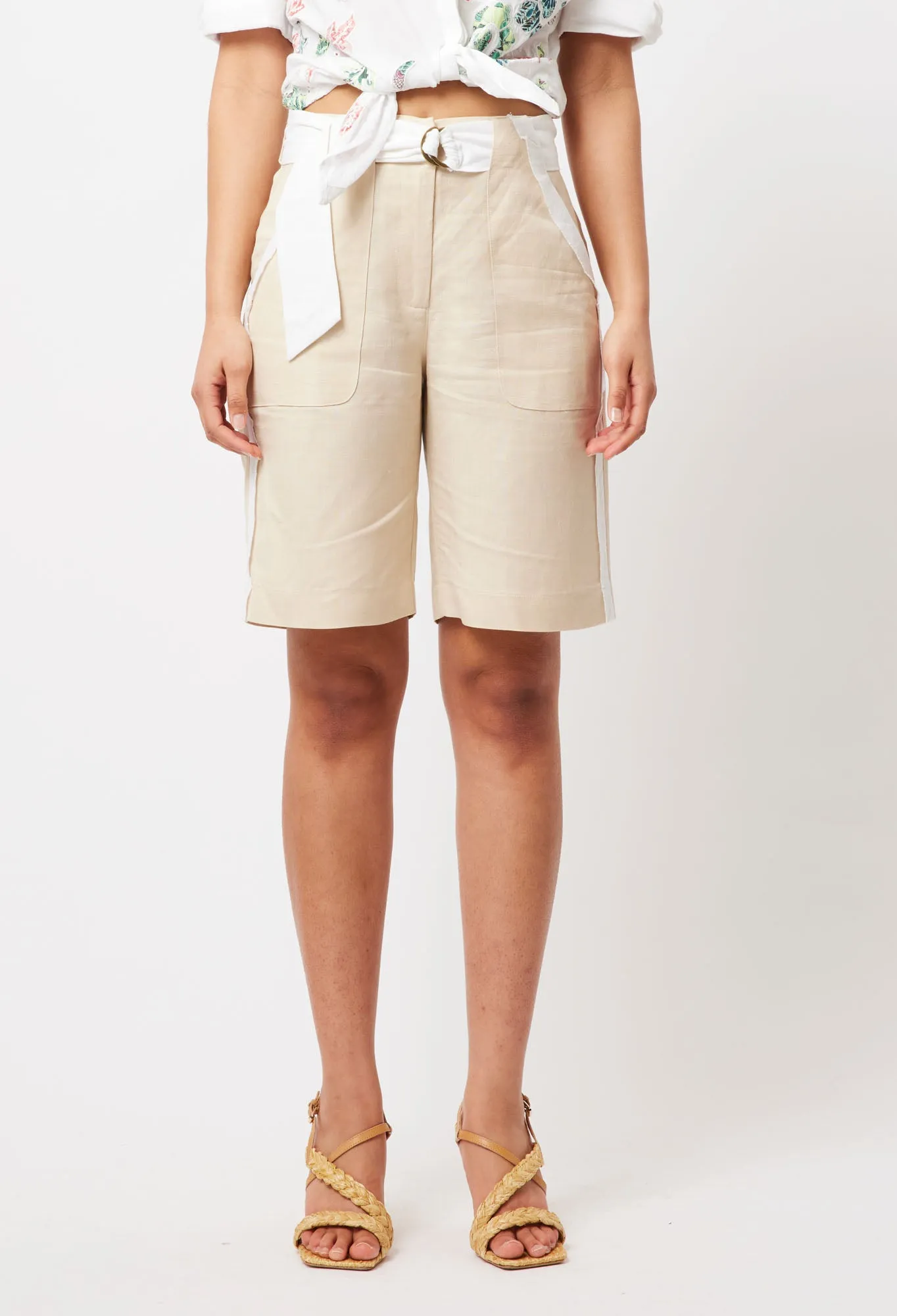 Elysian Linen / Viscose Shorts in Linen