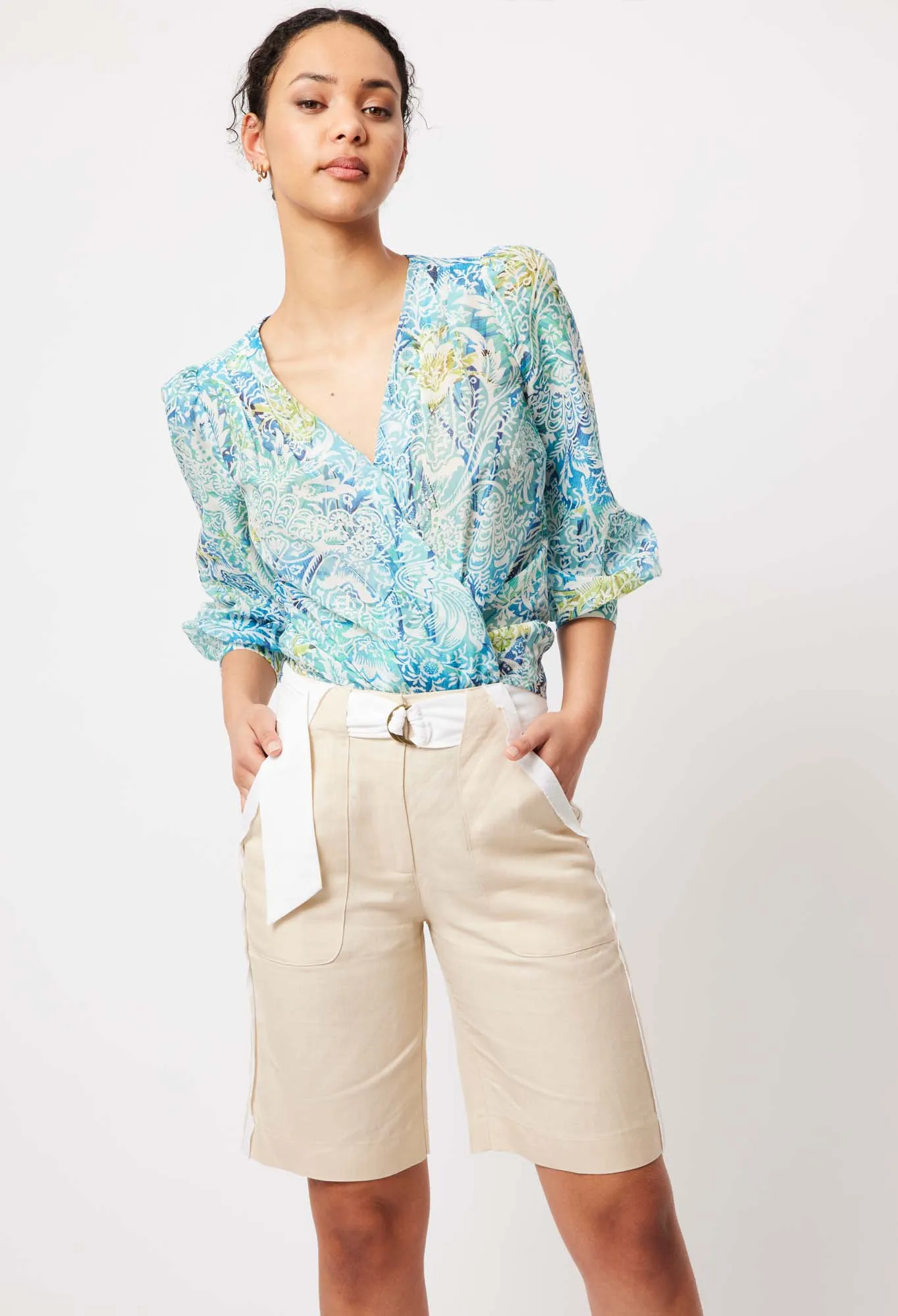 Elysian Linen / Viscose Shorts in Linen