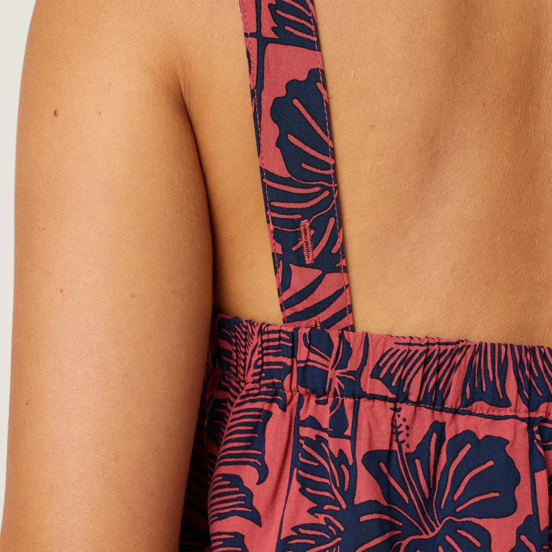 FLORAL FRAMES DANICA TOP