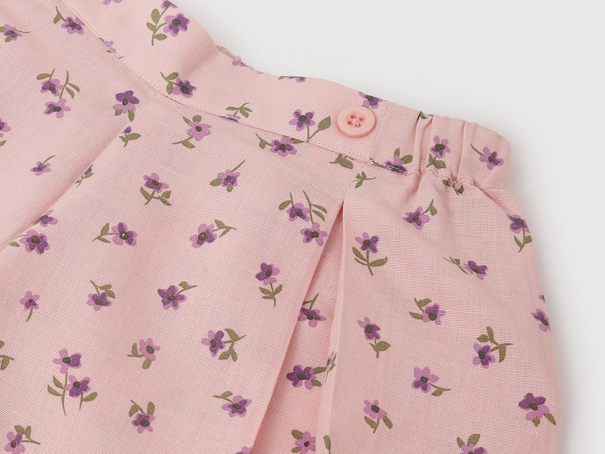 Floral Print Regular Fit Shorts