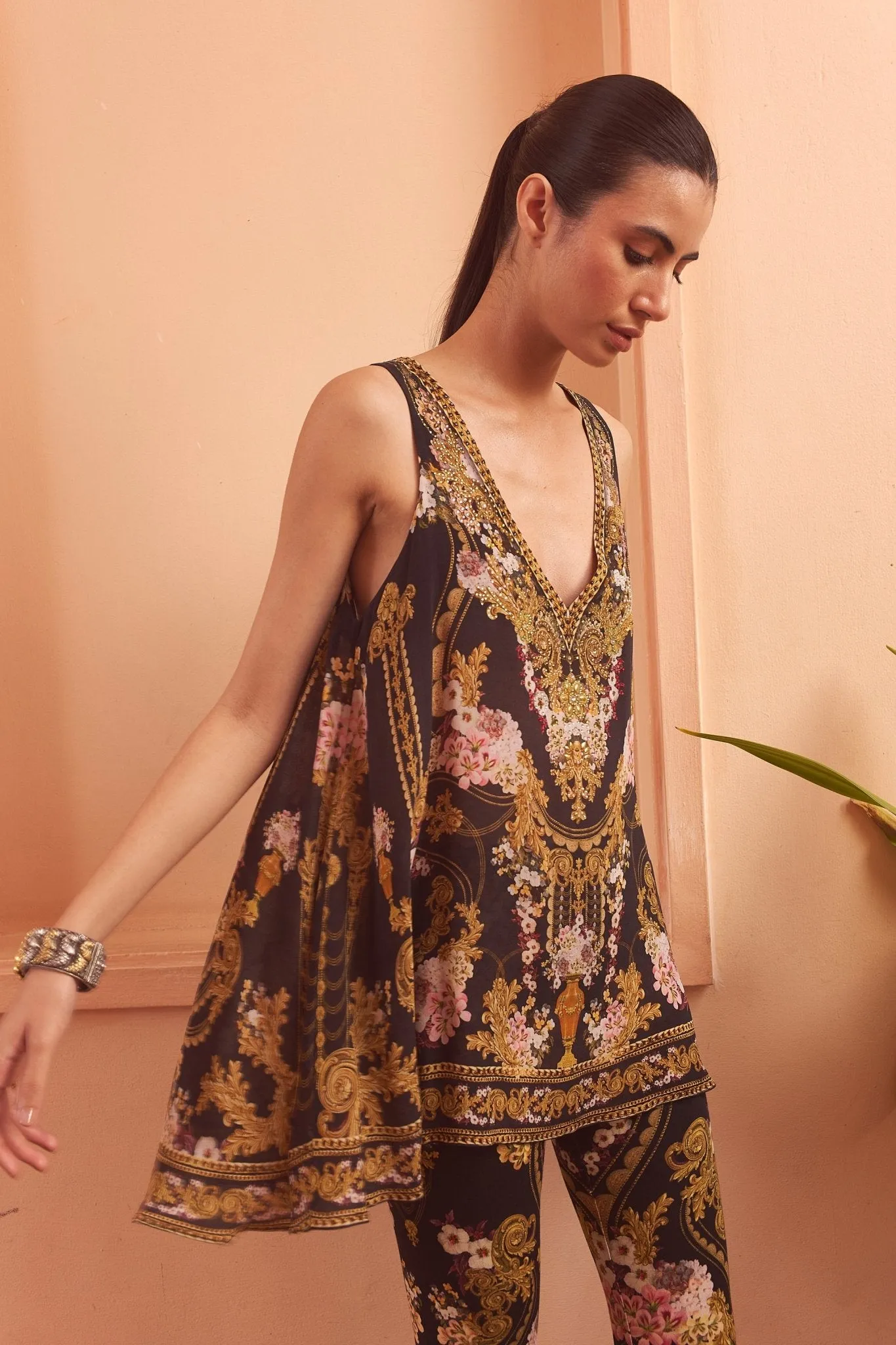 GOLDEN GIRL TANK TOP