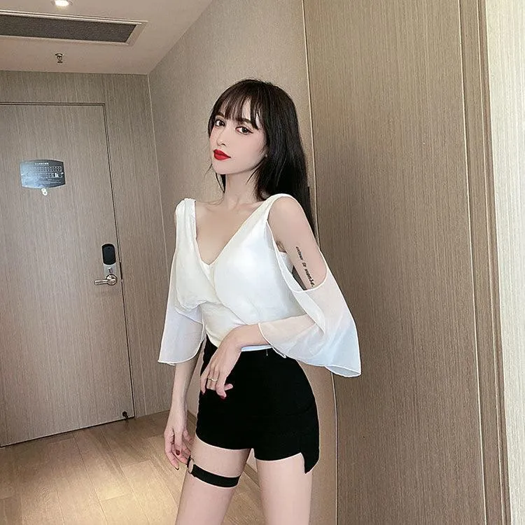 High Waist Shorts Elastic Hip Hollow Buckle High-cut