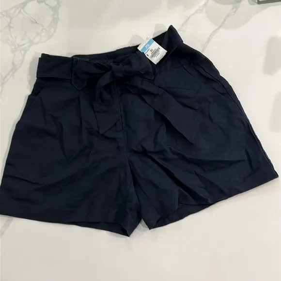 J. McLaughlin Navy Solid Abbie Shorts - 6 - NWT
