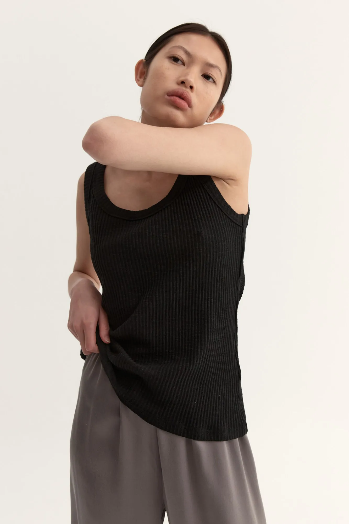KASUMI KNIT TANK -BLACK
