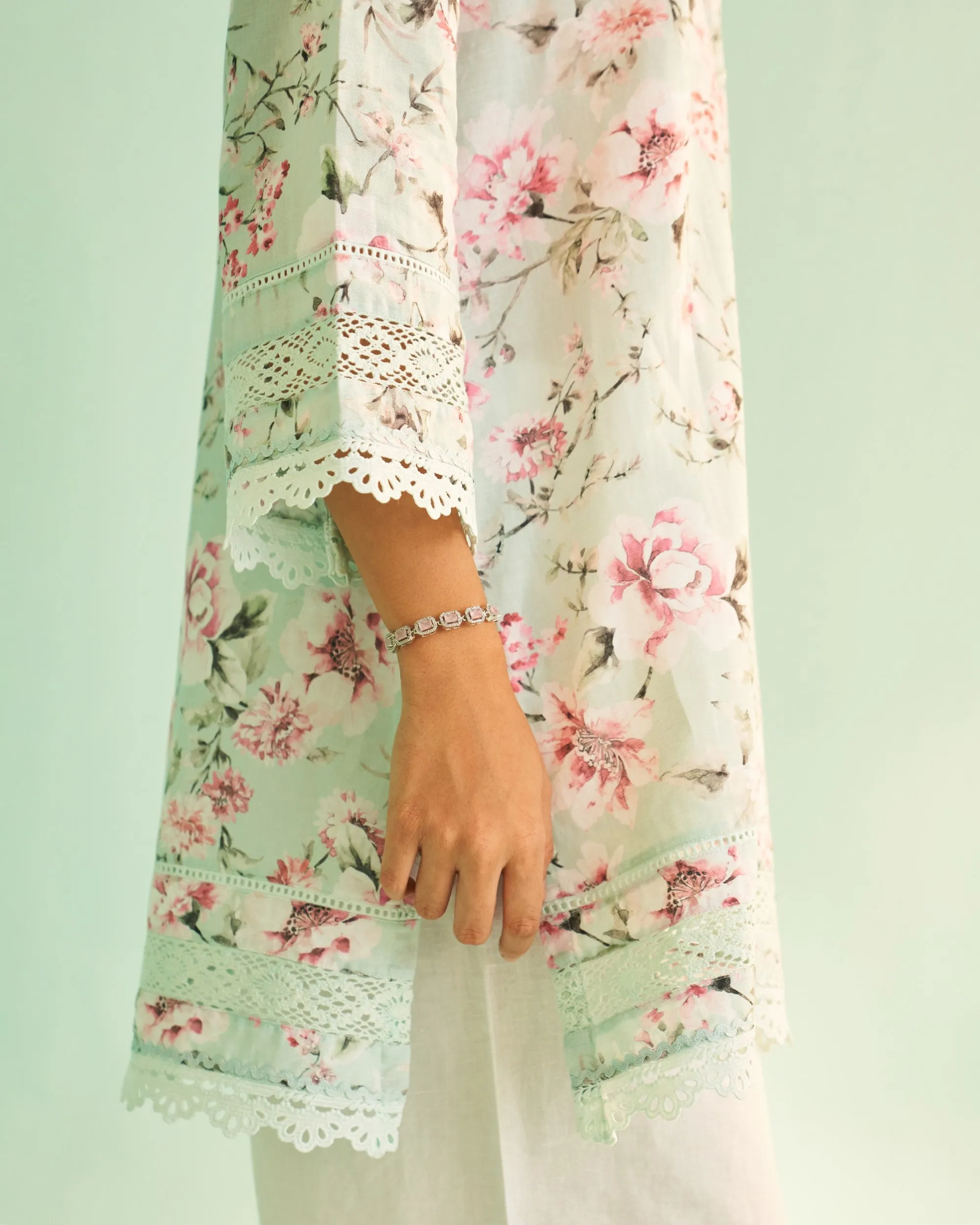 Maya Royale Pista Green Kurta Set