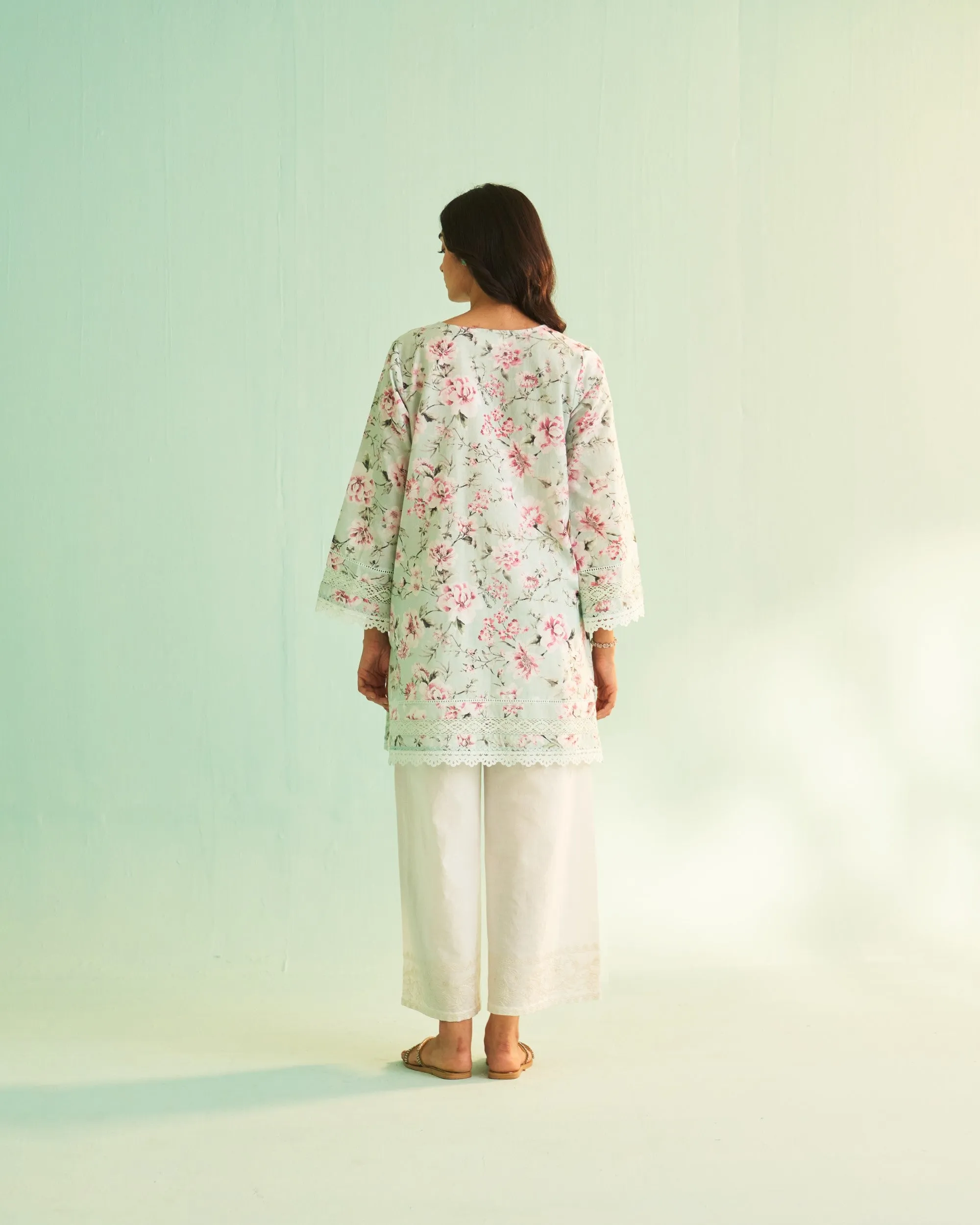 Maya Royale Pista Green Kurta Set
