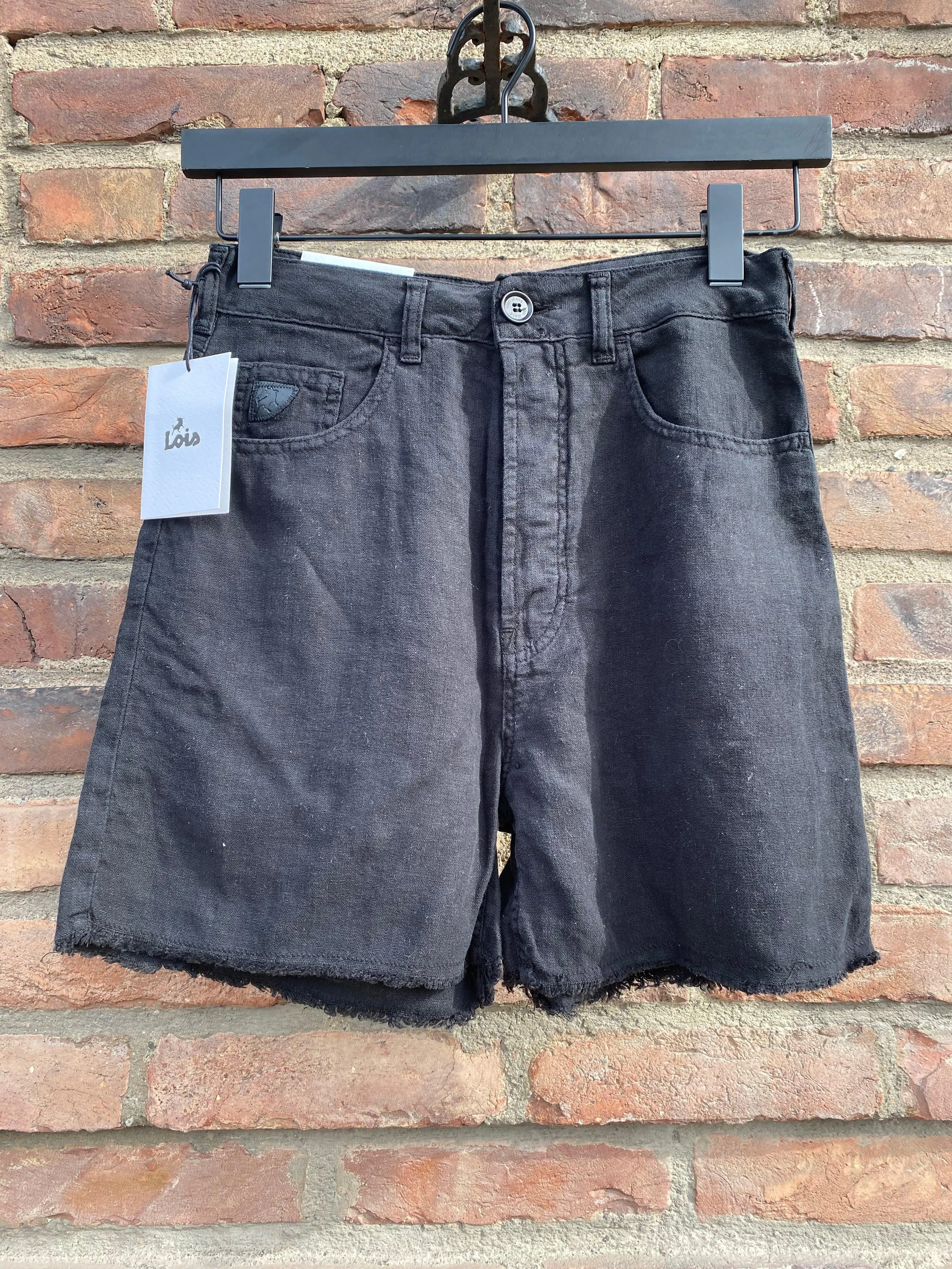 Maya Shorts Linen Black