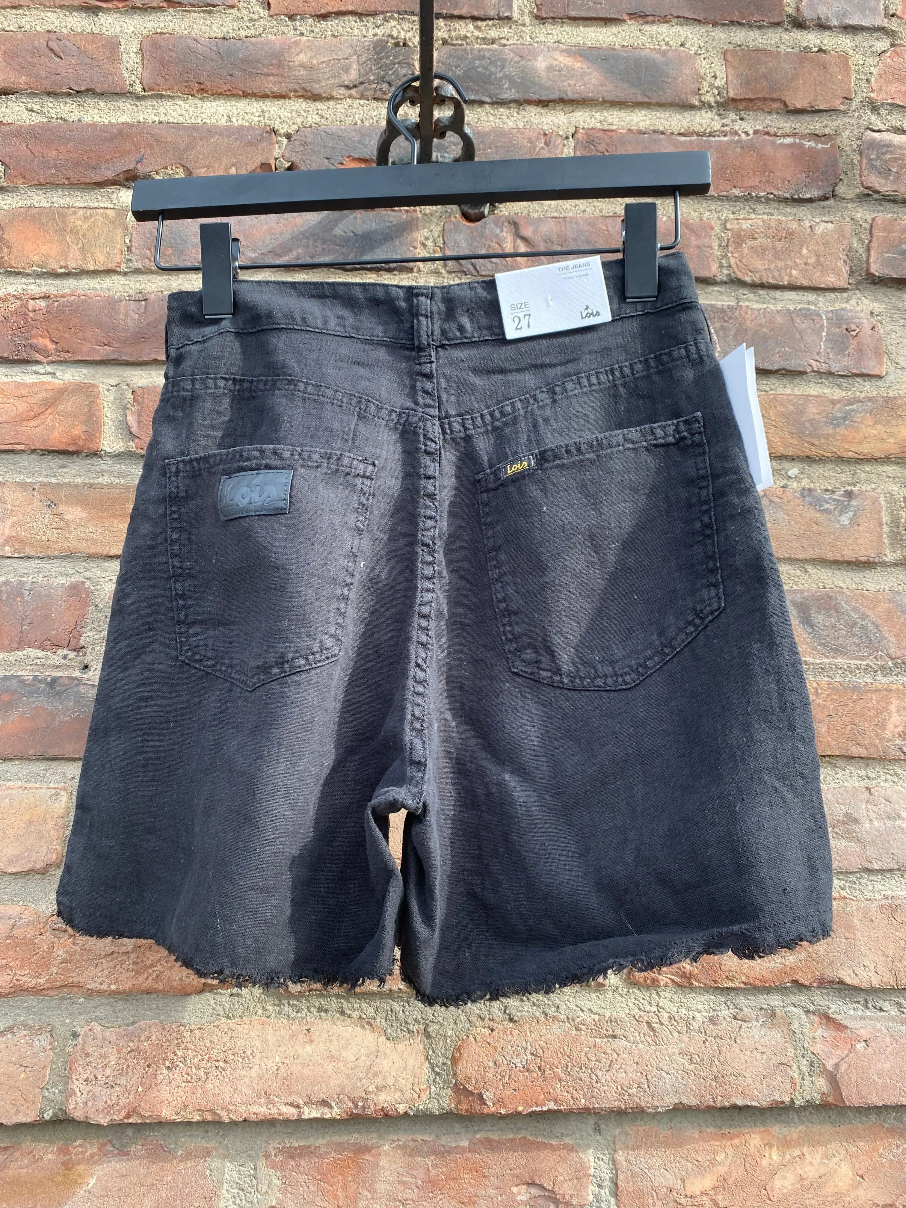 Maya Shorts Linen Black