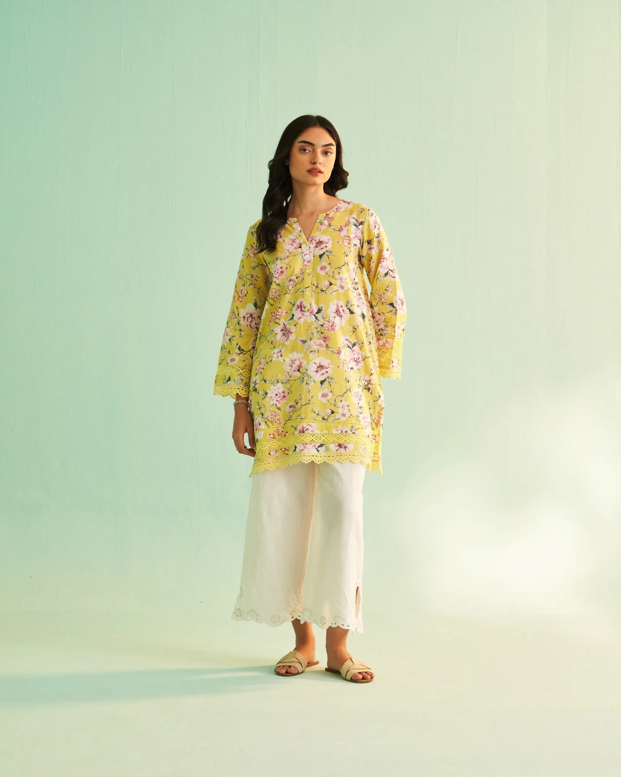Meher Mystique Yellow Kurta Set