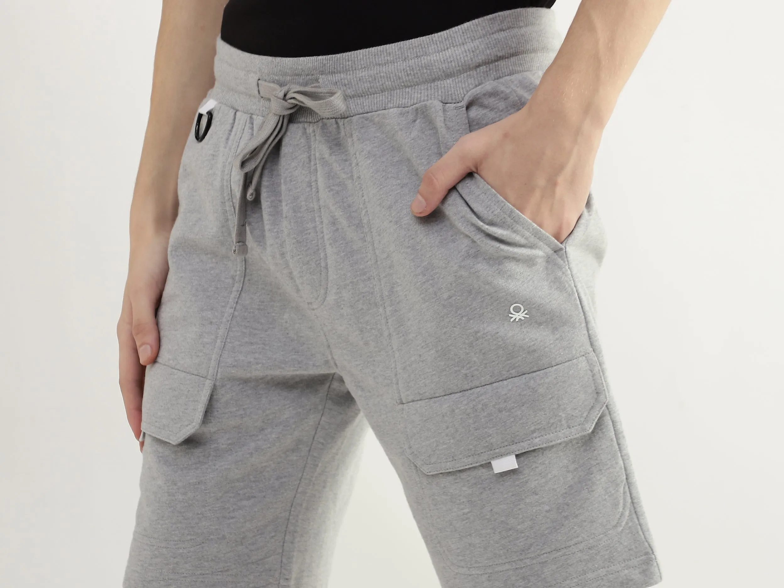 Men Solid Regular Fit Shorts