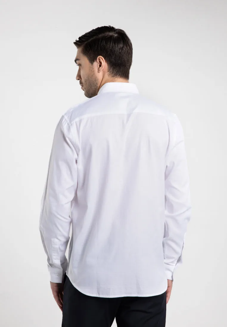 MOC - Kemeja Polos Pria Lengan Panjang Nicola - White