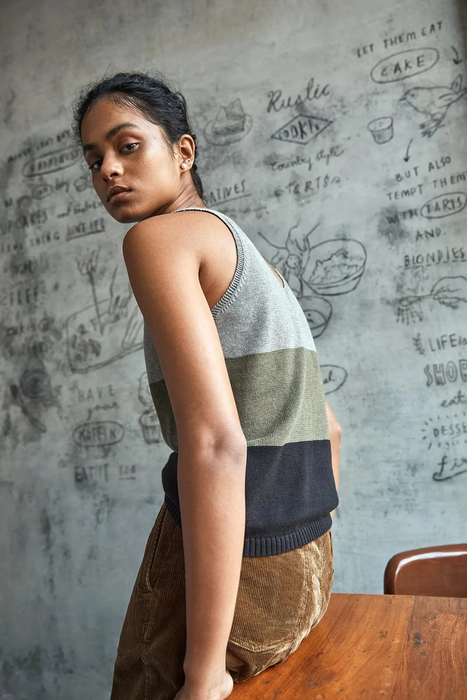 Mossy Knitted V-Neck Tank Top