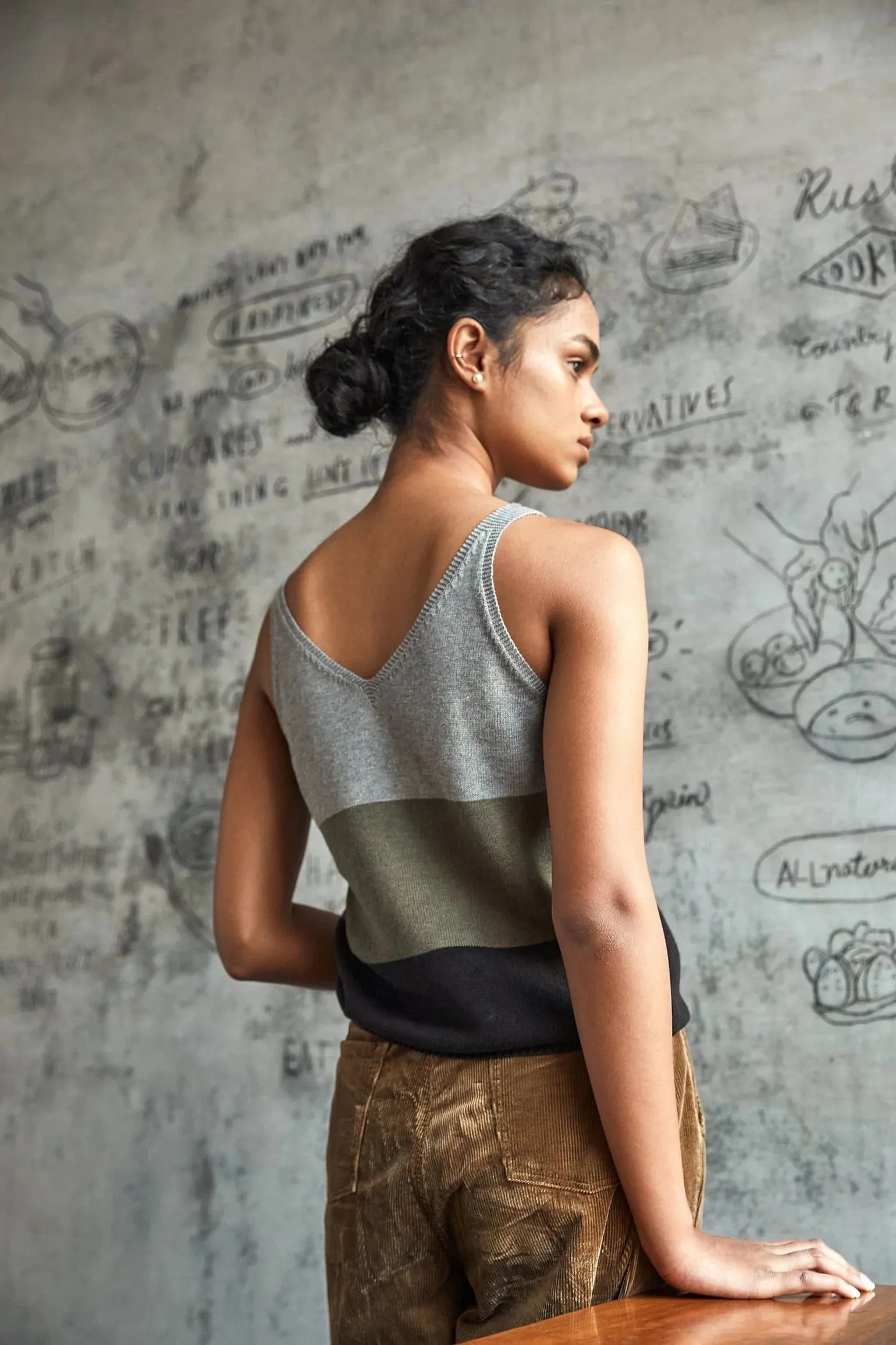 Mossy Knitted V-Neck Tank Top