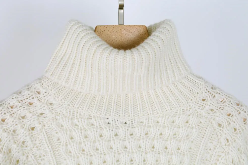 Nekao Sweater