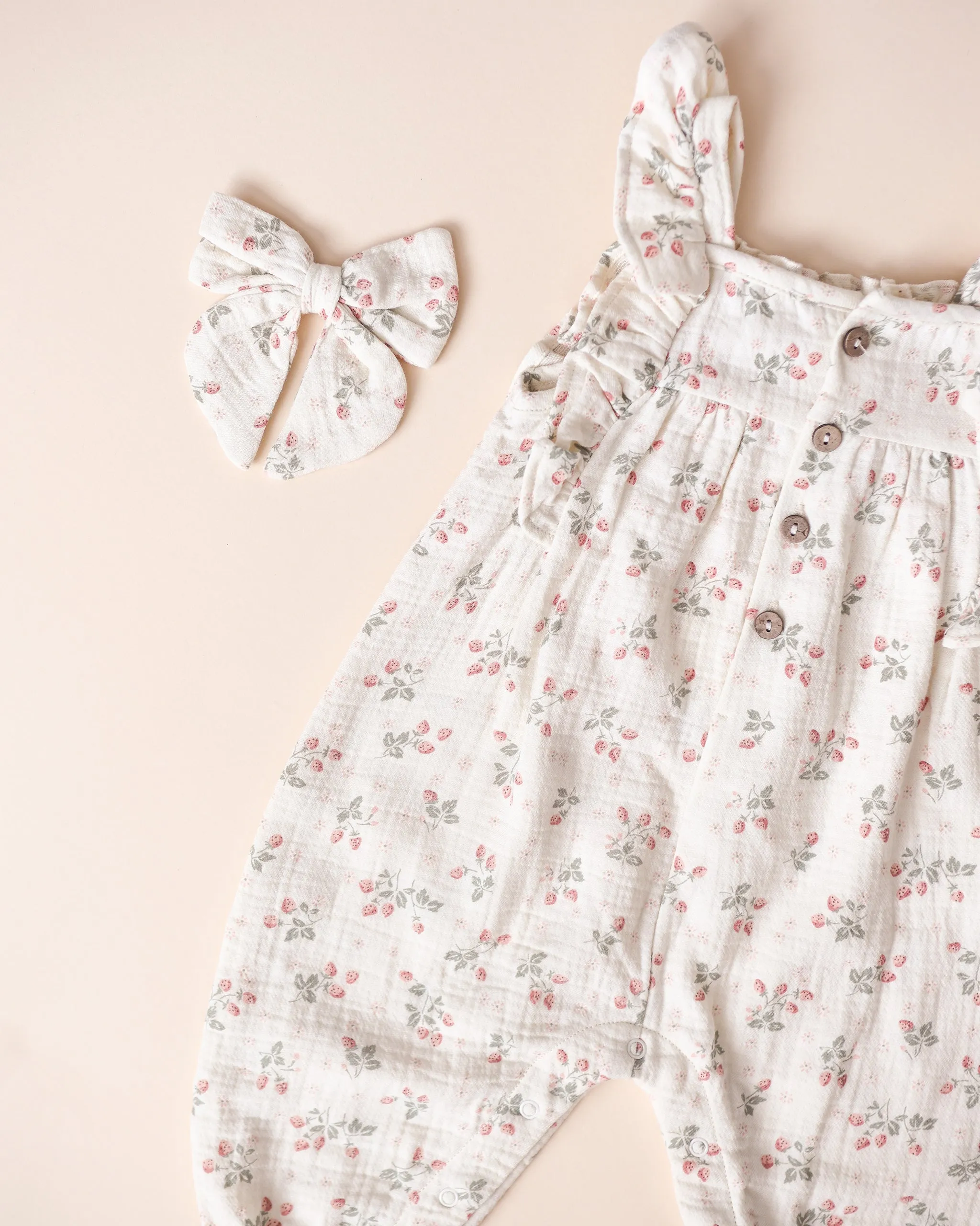 Nova Romper || Strawberries