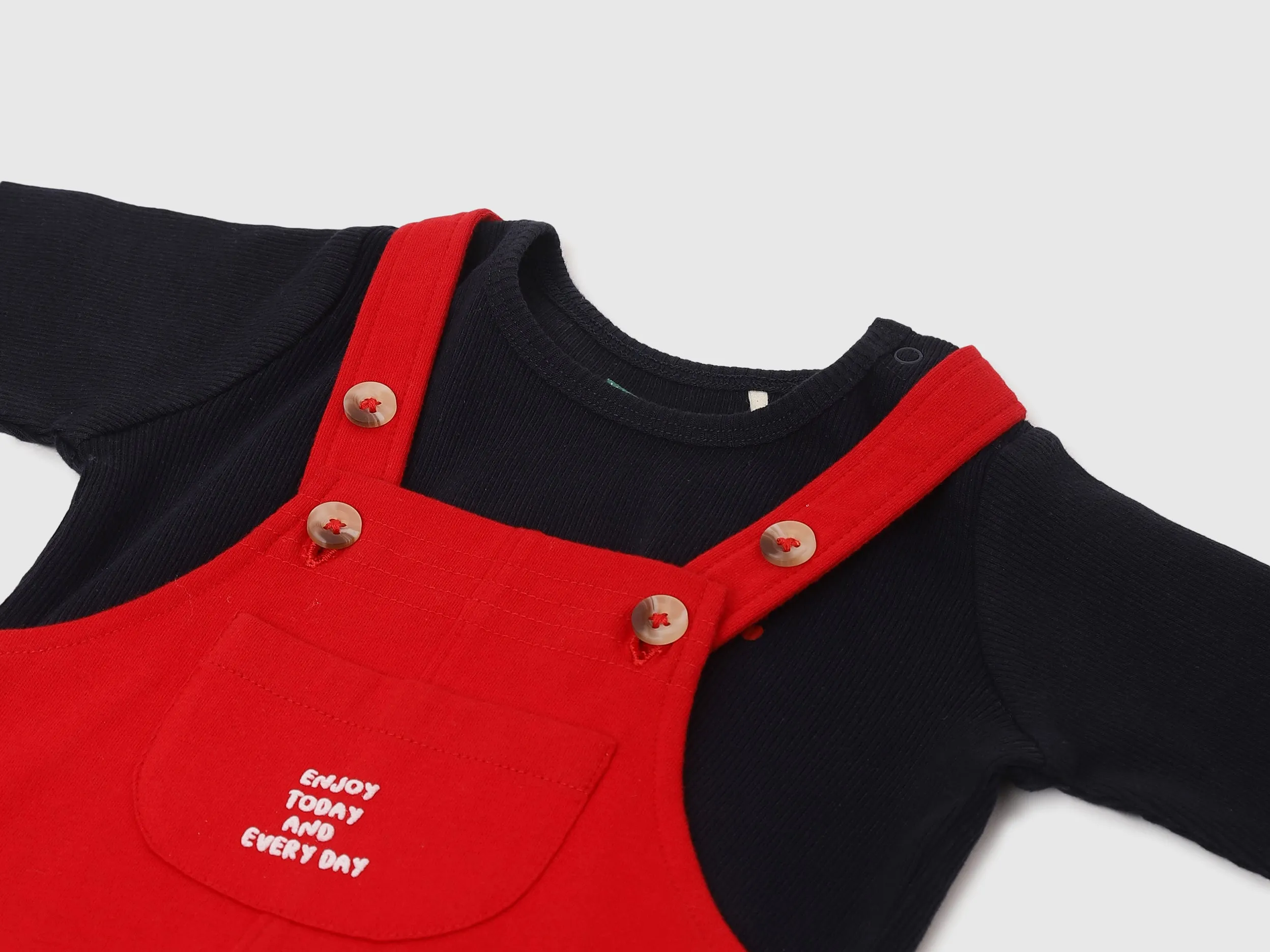 Pack of 2 Solid Dungarees with Regular Fit Round Neck Ribbed Baby T-Shirt