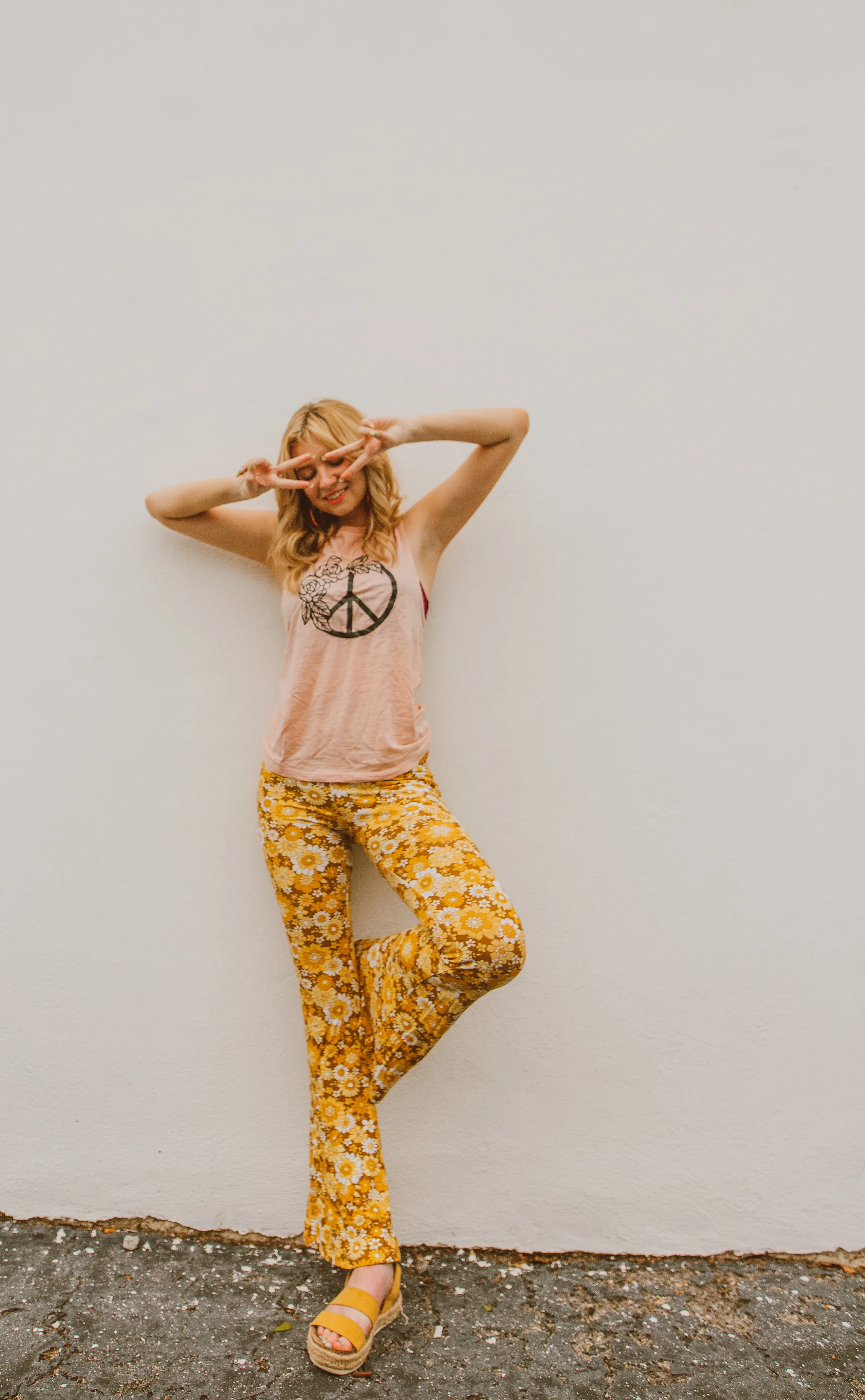Peace Floral - Muscle Tank