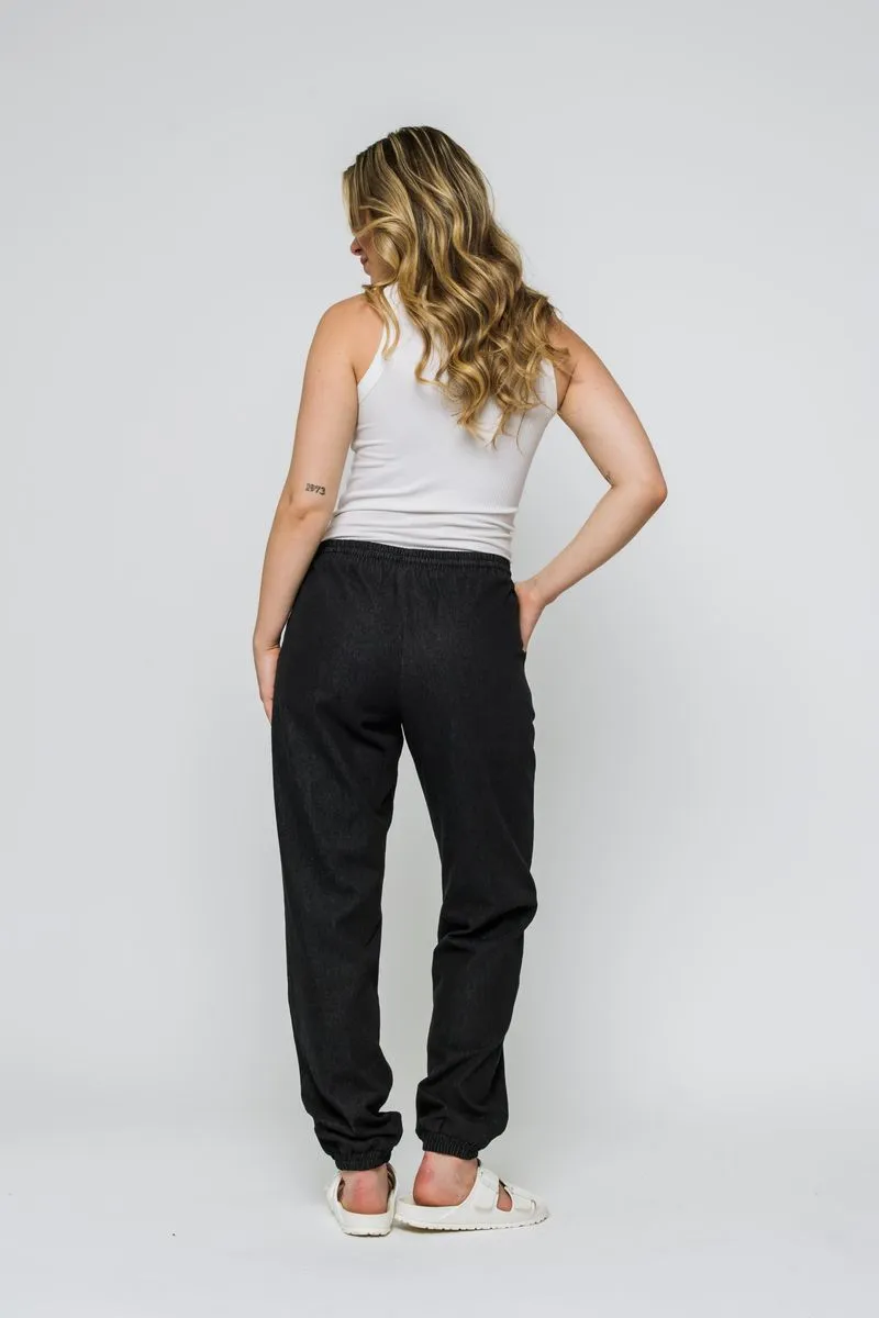 SKY DENIM JOGGER - black denim or light denim