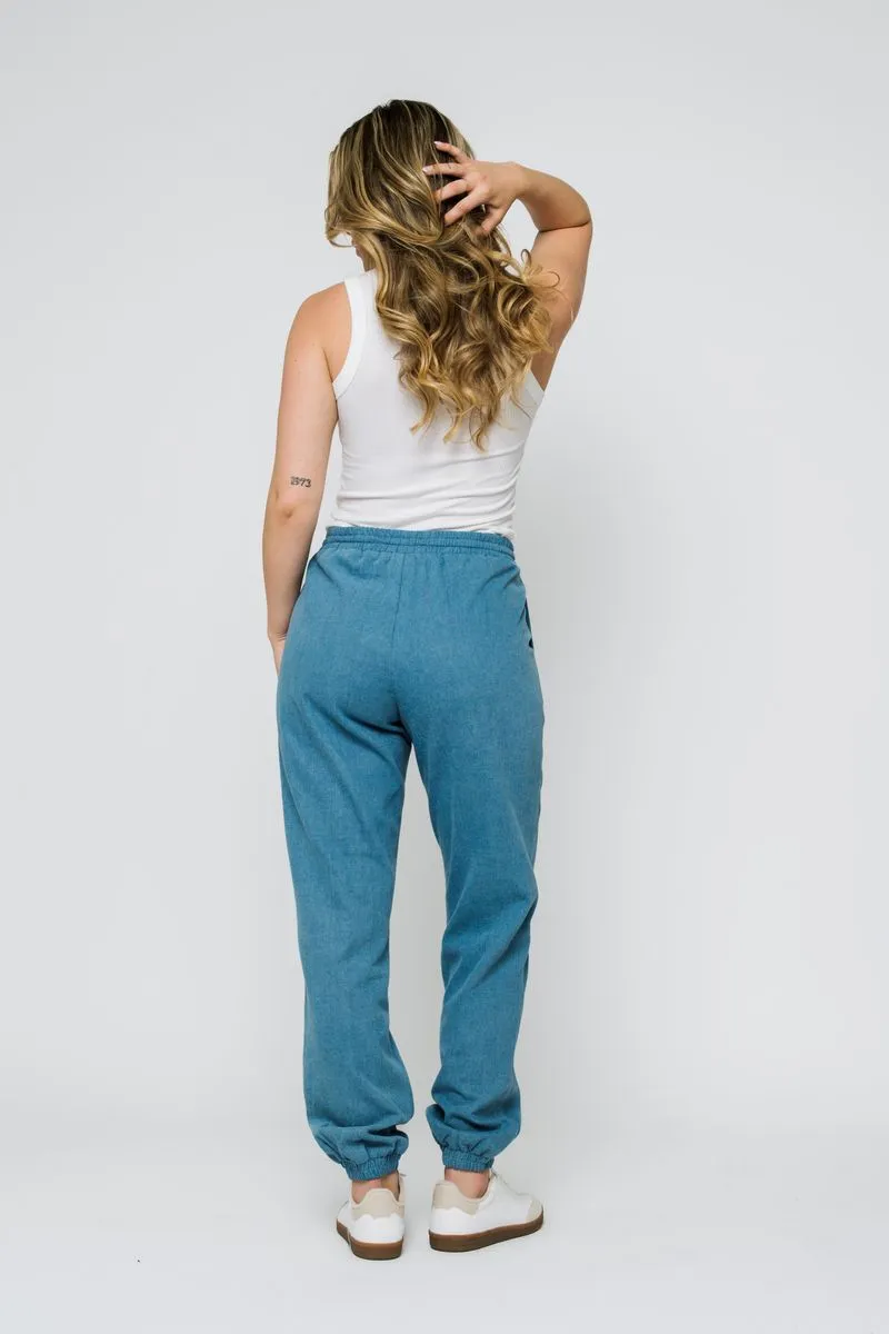 SKY DENIM JOGGER - black denim or light denim