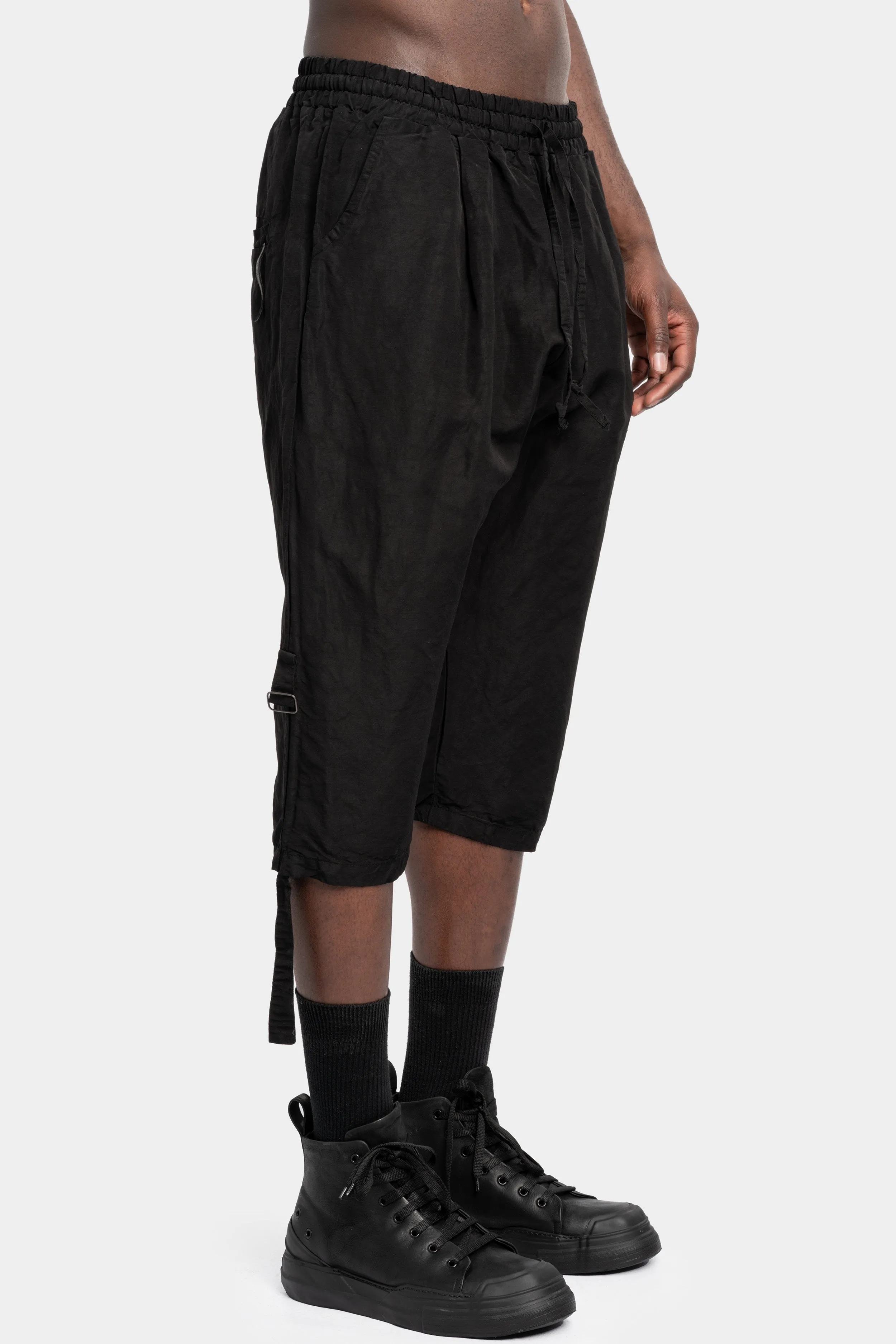 Woven linen / cupro transform shorts