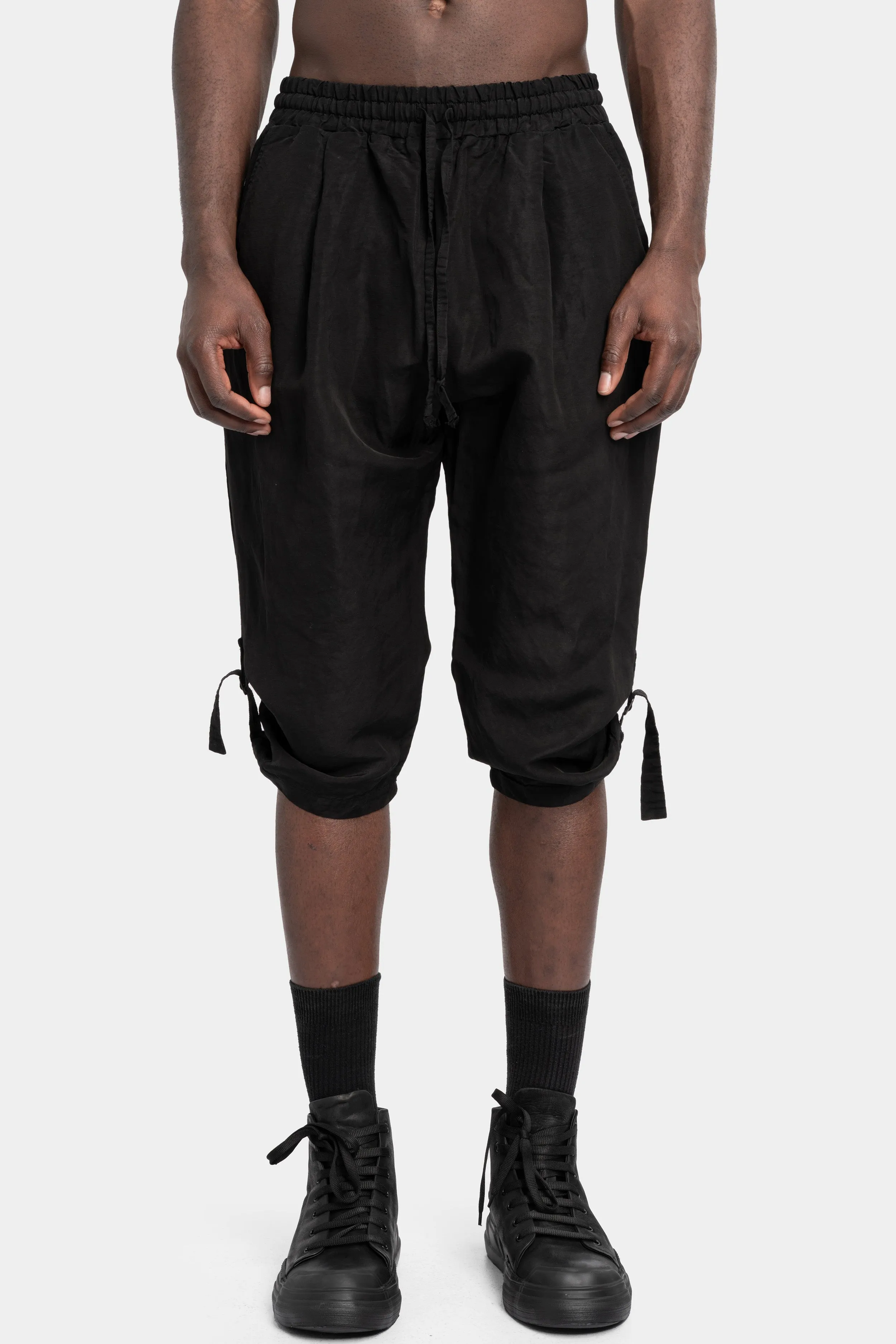 Woven linen / cupro transform shorts